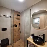 Grandsold Apartment